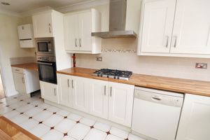 ENDEAN COURT- click for photo gallery